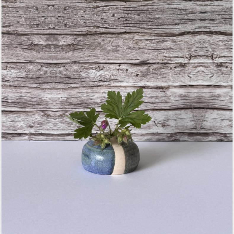 Mini vase